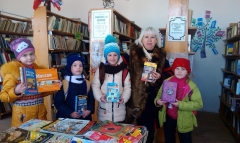 Международный день дарения книг в Ивановской библиотеке.